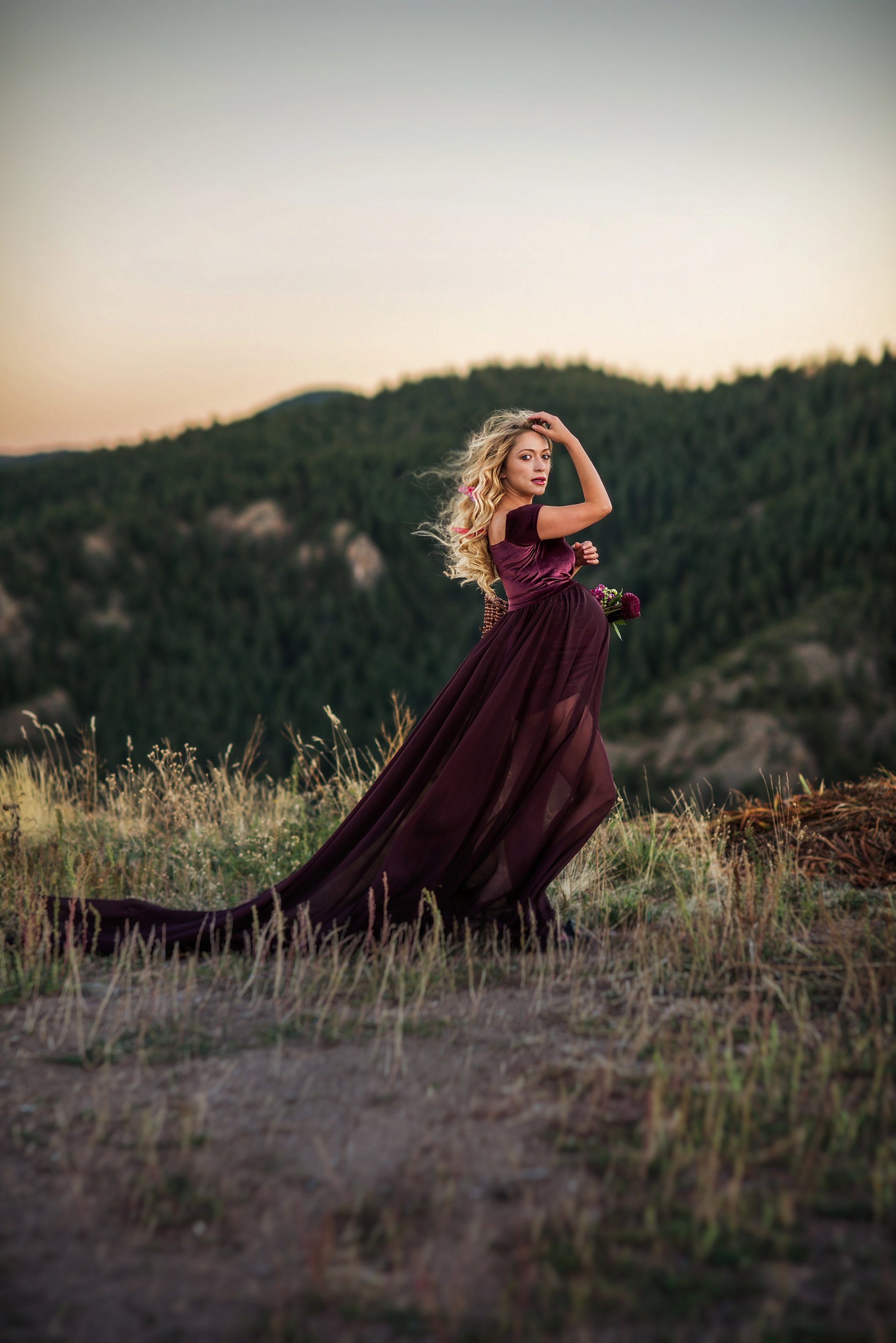 littleton_maternity_photographer_mountain_photoshoot-295