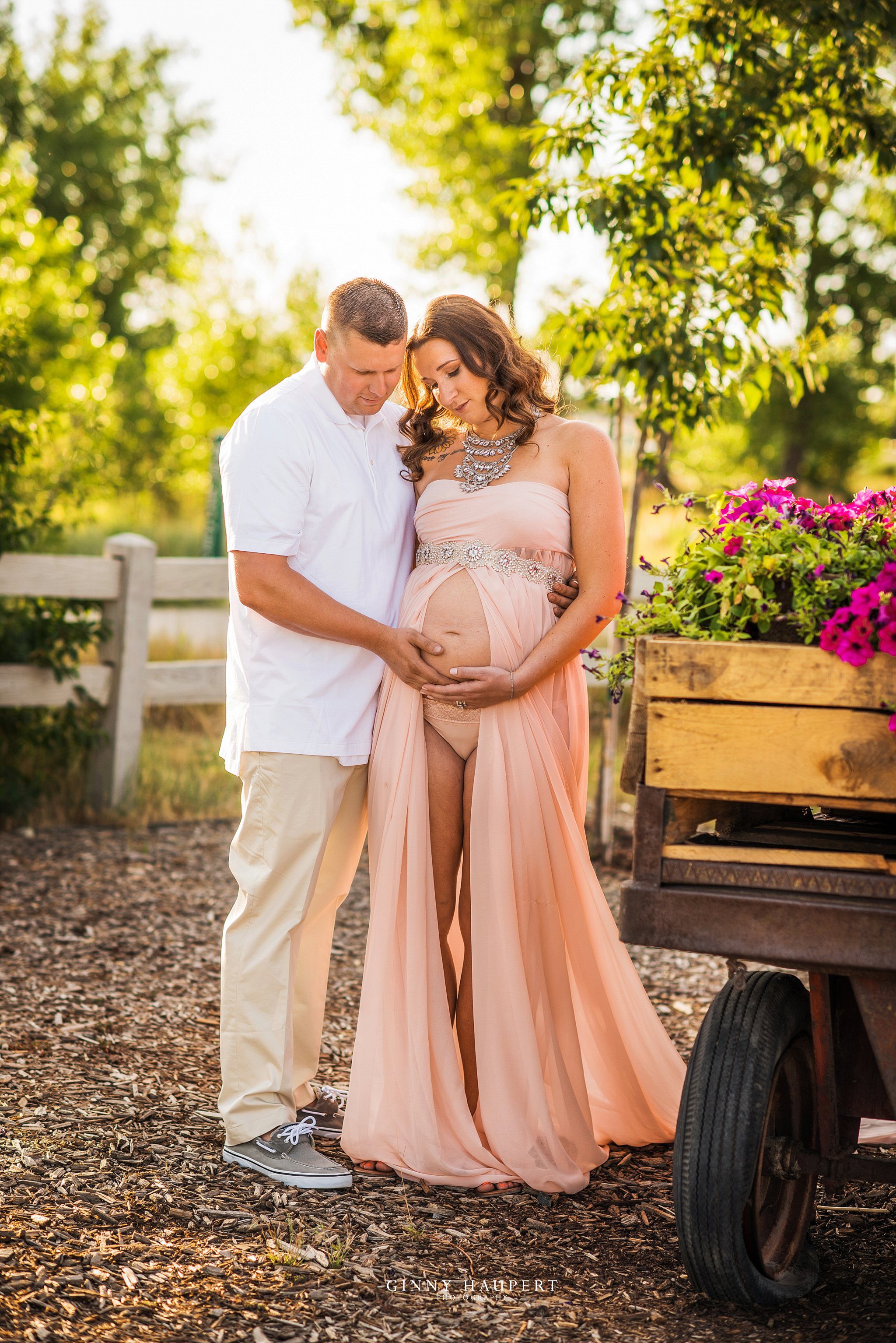 Englewood Maternity Photographer, colorado, expecting, pregnancy, photo, photos, denver, aurora, vail