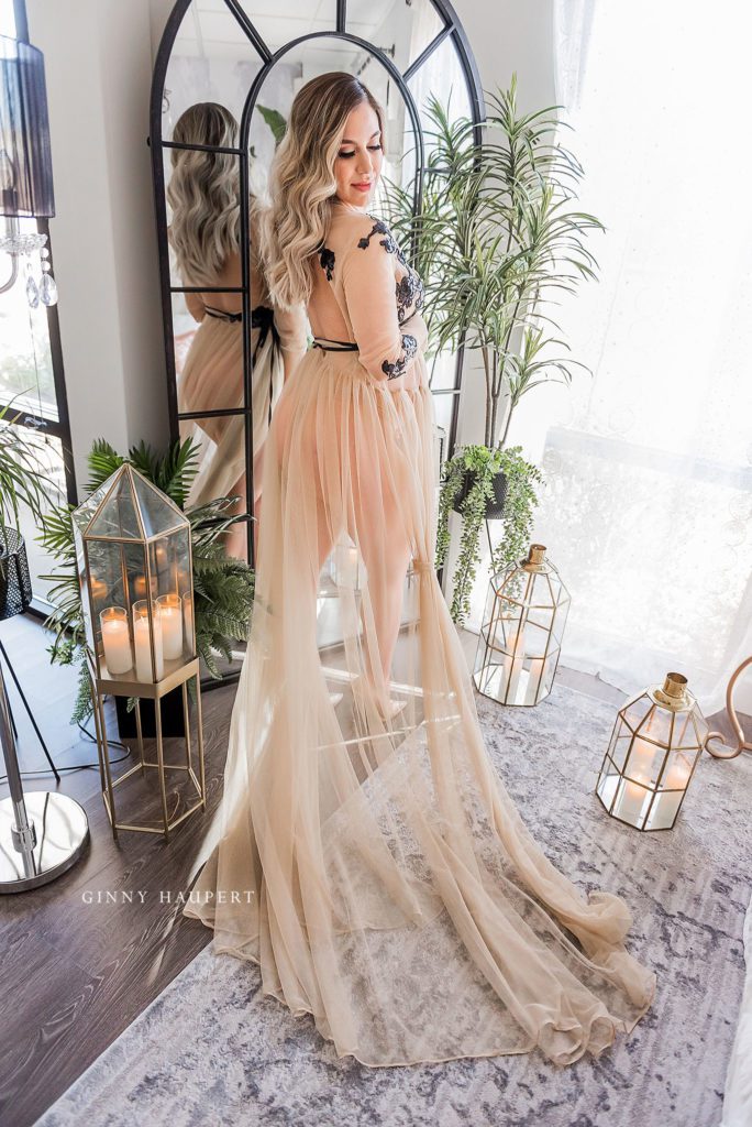 colorado boudoir photography for maternity