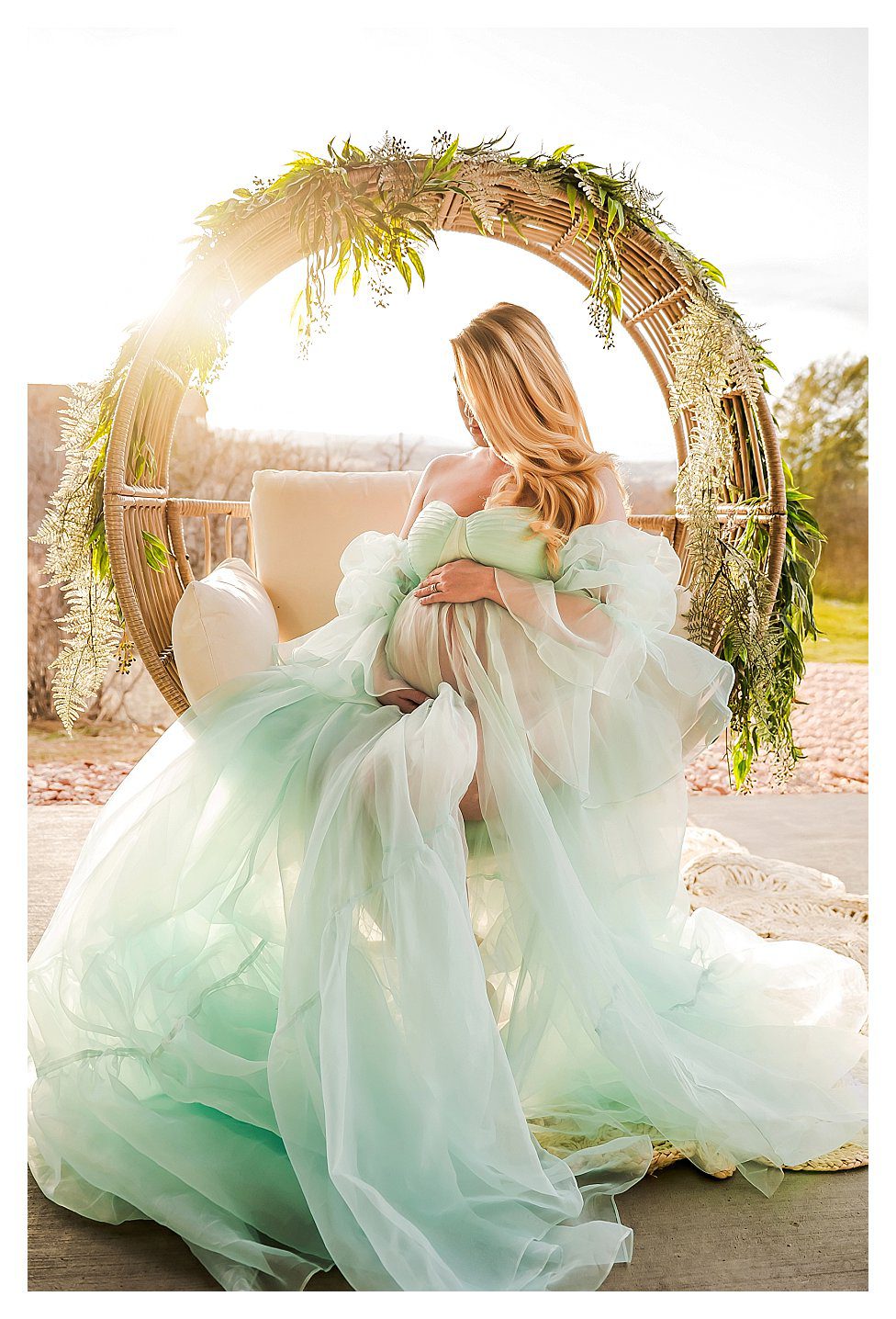 parker, colorado, maternity, photographer, photoshoot, session, photos, expecting, best, top, castle rock