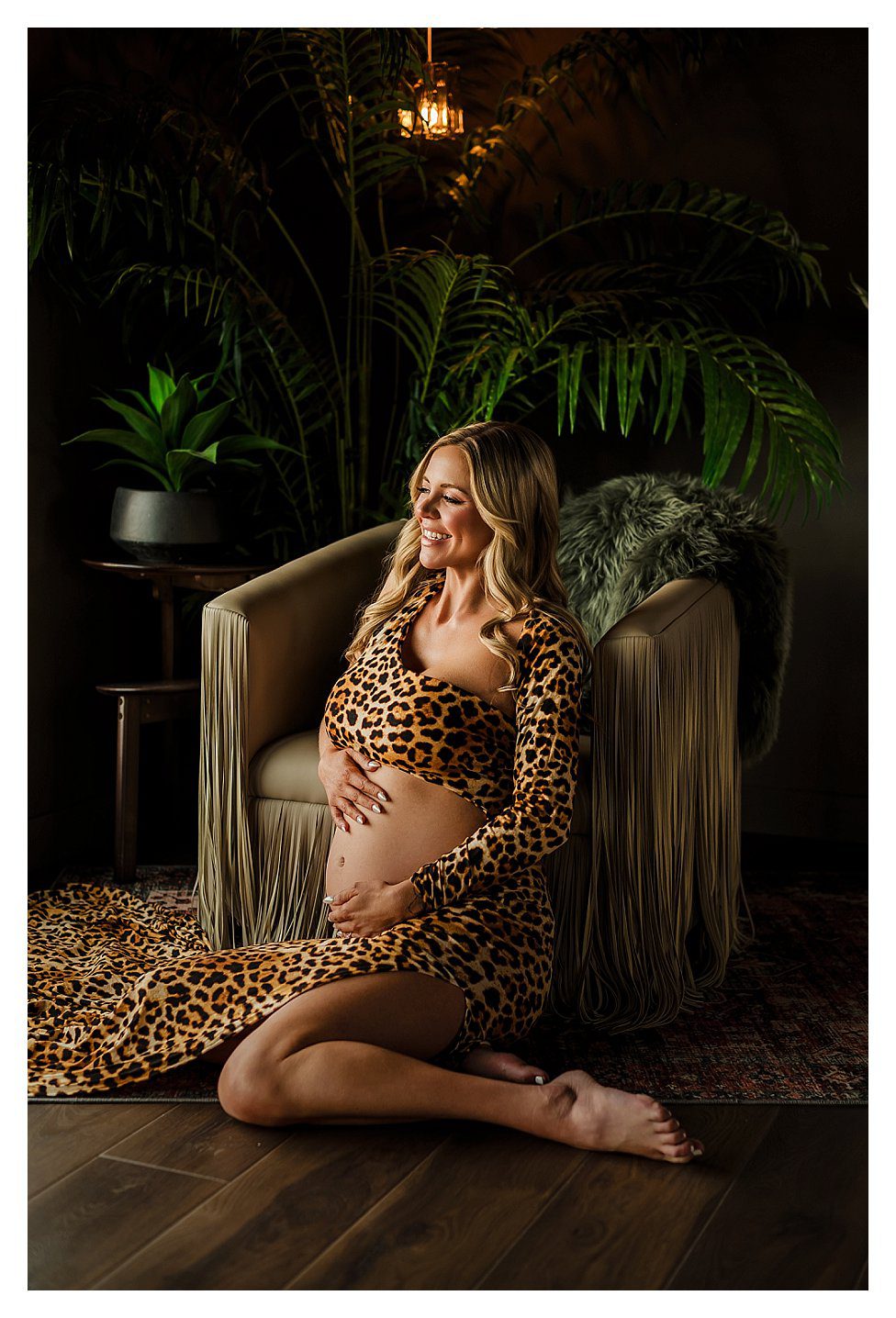 denver, best, top, maternity, photographers, photographer, studio, photoshoot, castle rock, springs, couples, indoor, gowns