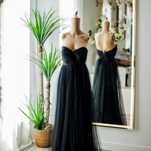 Strapless Black Tulle Anthro Gown (12)