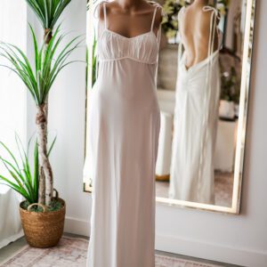 Simple Long Backless White Sundress (L)