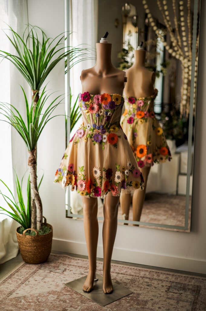 Mac Duggal Sunflower Sundress (4 & 6)